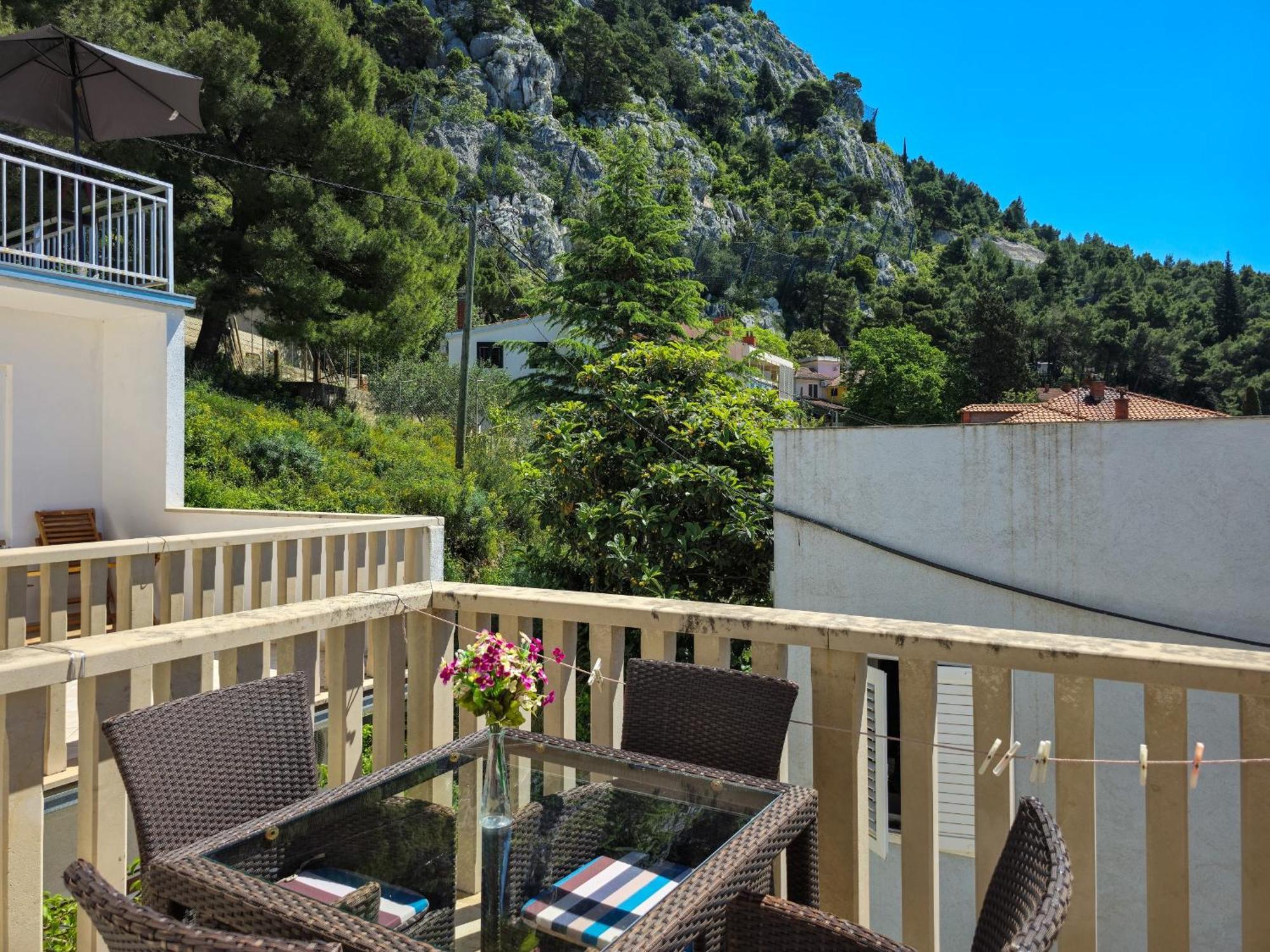 Apartments Neda Omiš Chambre photo