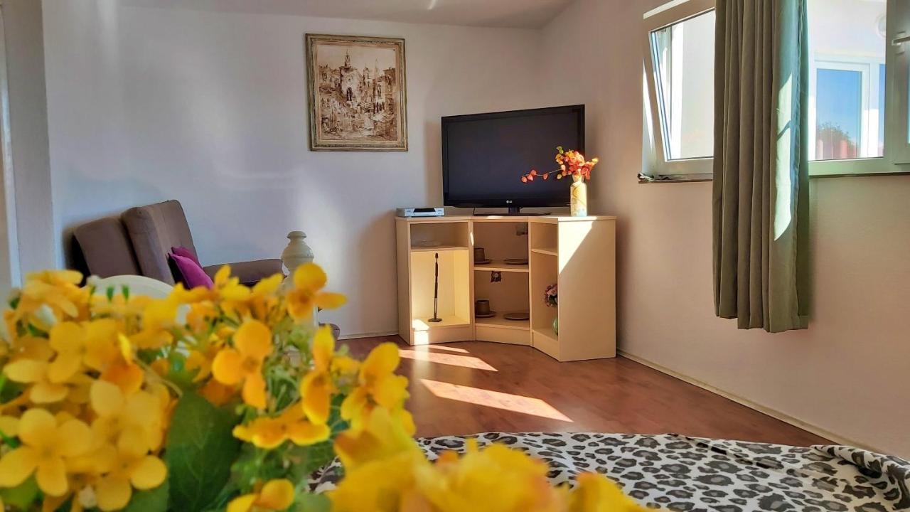 Apartments Neda Omiš Extérieur photo